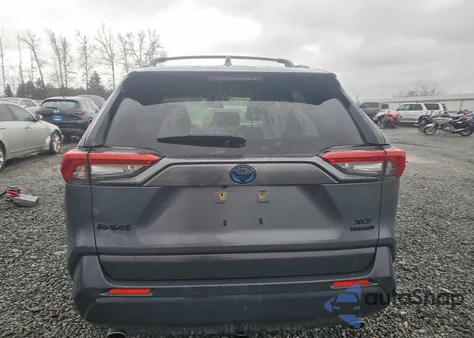 2022 Toyota Rav4 Xle Premium from USA, damaged, VIN JTMB6RFV1ND068001